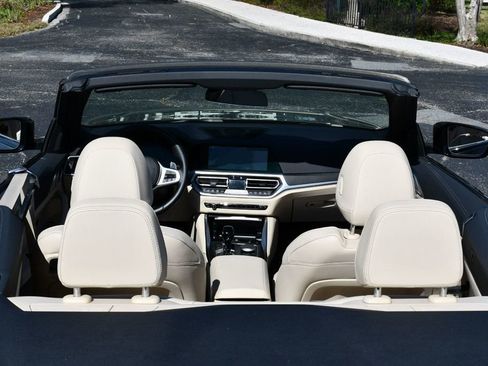 Used 2022 BMW 430i Convertible w/ M Sport Package image 55