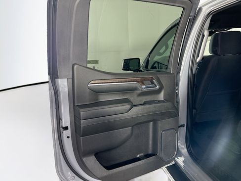 Used 2024 GMC Sierra 1500 Elevation image 24