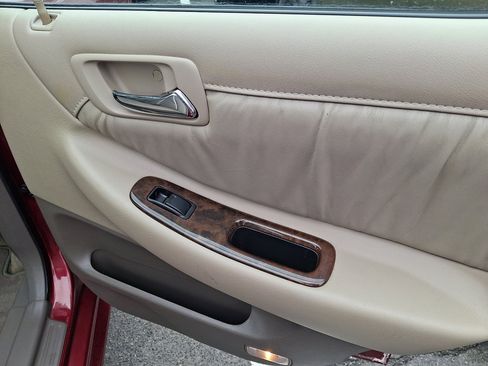 Used 2001 Honda Accord EX image 12