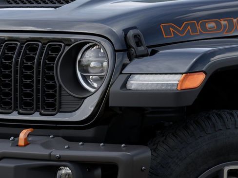New 2025 Jeep Gladiator Mojave image 11