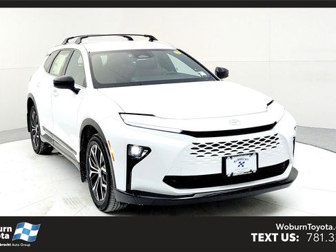 New 2026 Toyota Crown Signia image 1