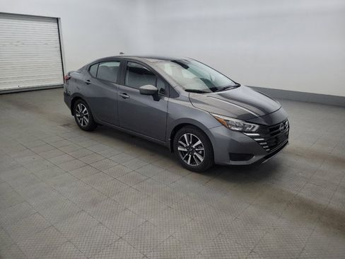 Used 2025 Nissan Versa SV w/ Trunk Package FWD image 11