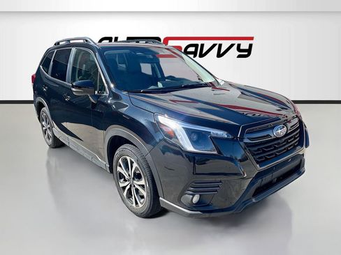Used 2023 Subaru Forester Limited image 1