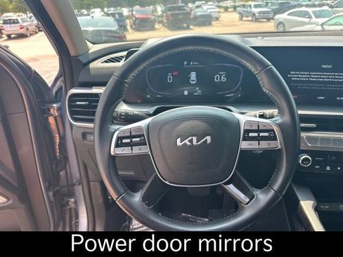 Certified 2024 Kia Telluride LX FWD image 22