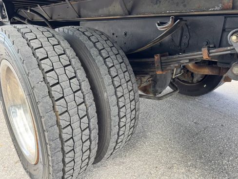 Used 2020 Ford F550 2WD Regular Cab Super Duty image 23