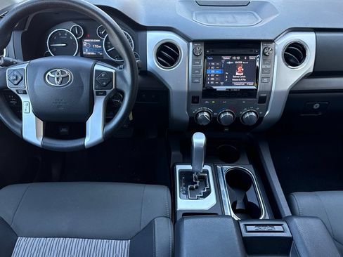 Used 2015 Toyota Tundra SR5 w/ SR5 Upgrade Package RWD image 16