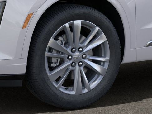 New 2025 Cadillac XT6 Premium Luxury w/ LPO, Floor Liner Package image 9