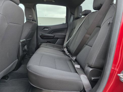 Used 2023 Chevrolet Colorado LT image 22