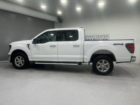 Used 2025 Ford F150 XLT w/ Equipment Group 301A Standard AWD/4WD image 5