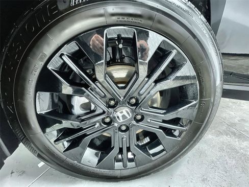 Certified 2025 Honda Odyssey Sport-L image 10