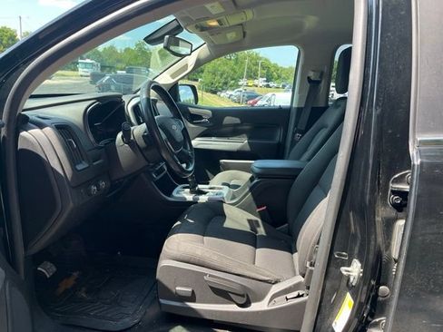 Used 2018 Chevrolet Colorado LT AWD/4WD image 15