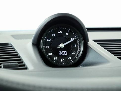 New 2026 Porsche 911 Carrera image 18