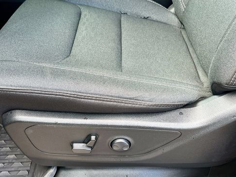 Used 2025 RAM 1500 Big Horn AWD/4WD image 19