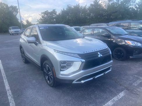 Used 2024 Mitsubishi Eclipse Cross SE AWD/4WD image 3