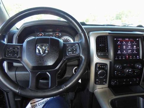 Used 2018 RAM 1500 Big Horn AWD/4WD image 6
