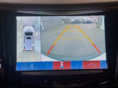 Used 2017 Cadillac Escalade Luxury image 9