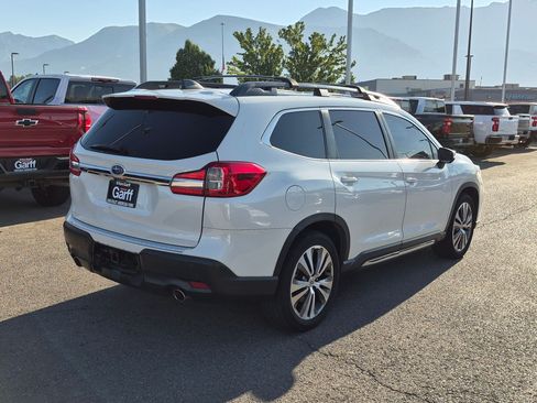 Used 2019 Subaru Ascent Limited AWD/4WD image 3