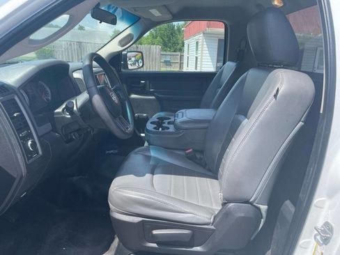 Used 2013 RAM 1500 Tradesman image 11