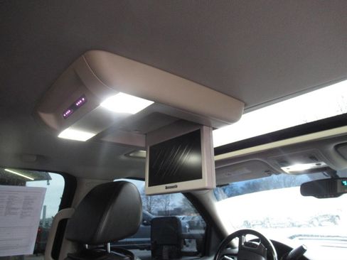 Used 2007 GMC Sierra 2500 SLT w/ Entertainment Package image 10