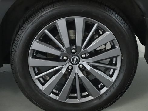 Used 2023 Nissan Pathfinder SL w/ SL Premium Package AWD/4WD image 45