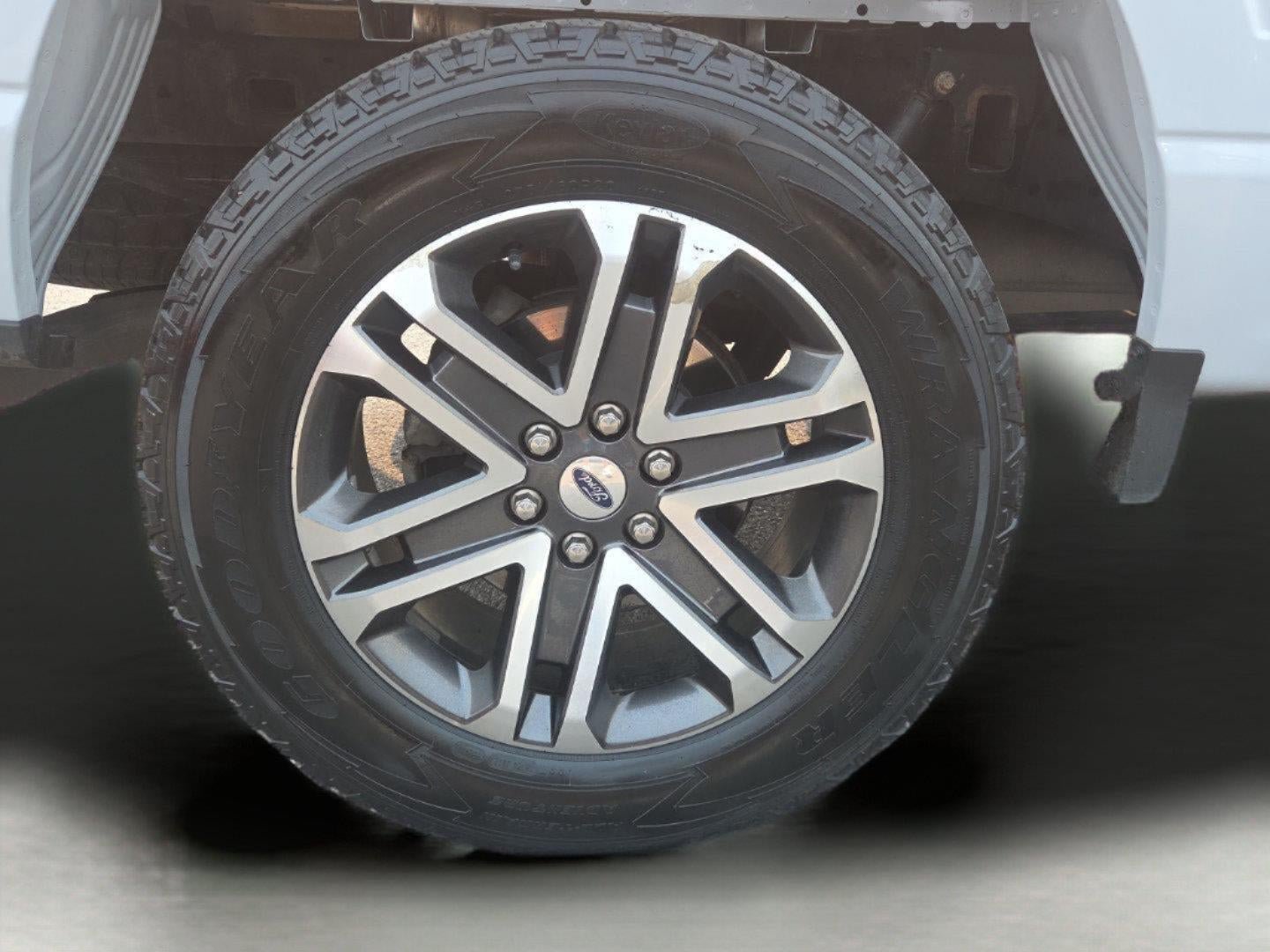 Used 2022 Ford F150 XL w/ STX Appearance Package AWD/4WD image 19