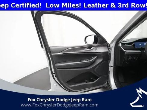 Certified 2023 Jeep Grand Cherokee L Limited image 28