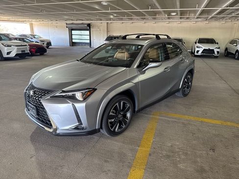 Used 2025 Lexus UX 300h AWD w/ Accessory Package (Z2) image 1