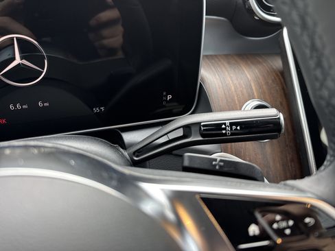 Used 2026 Mercedes-Benz GLC 300 4MATIC image 18