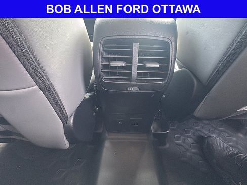 Used 2025 Ford Bronco Sport Badlands AWD/4WD image 16