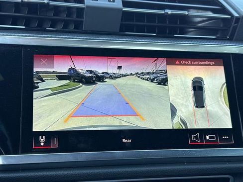 Used 2022 Audi Q3 2.0T Premium Plus image 25