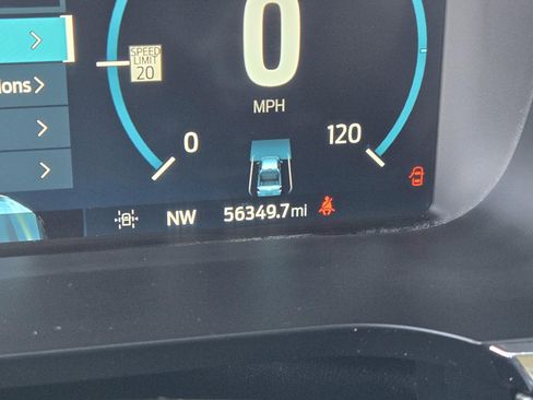 Used 2023 Ford F150 Lariat w/ Equipment Group 502A High image 18