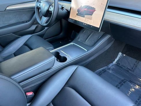 Used 2022 Tesla Model 3 Long Range image 13