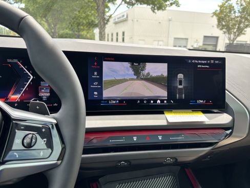 Used 2026 BMW X3 xDrive30 w/ Convenience Package image 25