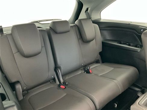 Certified 2023 Honda Odyssey Touring image 22