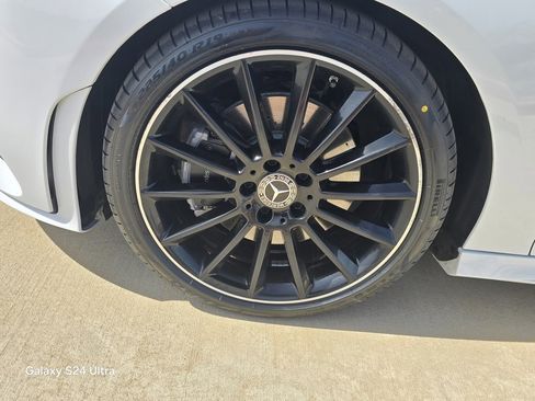 Used 2020 Mercedes-Benz CLA 250 image 9