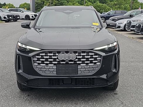 Certified 2025 Audi Q5 Premium Plus w/ Premium Plus AWD/4WD image 17