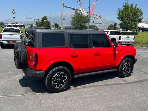 Used 2024 Ford Bronco Outer Banks AWD/4WD image 8