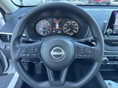 Certified 2025 Nissan Altima 2.5 S image 24