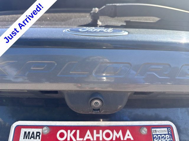 Used 2022 Ford Explorer XLT w/ Equipment Group 202A RWD image 15
