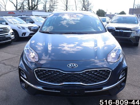 Used 2020 Kia Sportage EX image 2