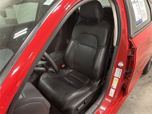 Used 2022 Honda Civic Touring image 15