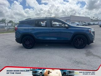 Used 2024 GMC Terrain SLE w/ Driver Convenience Package video 2