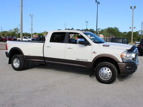 Used 2021 RAM 3500 Limited image 13