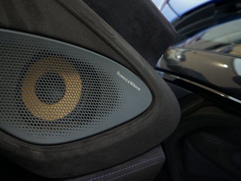 Used 2020 McLaren 600LT Spider image 25