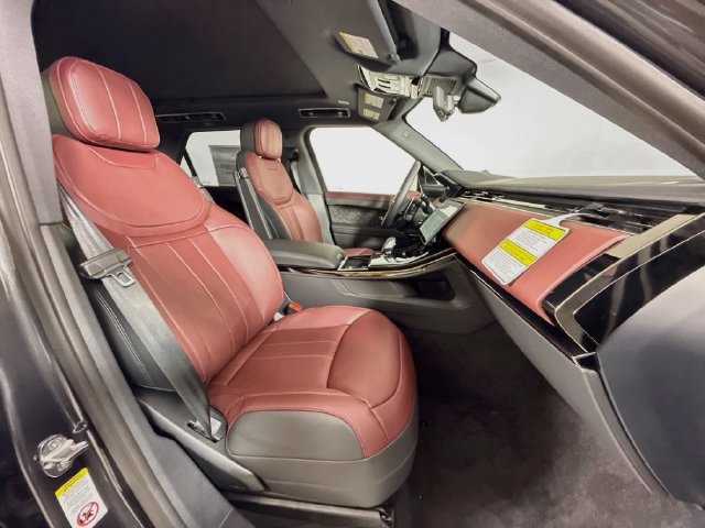 New 2027 Land Rover Range Rover Sport Dynamic SE AWD/4WD image 30