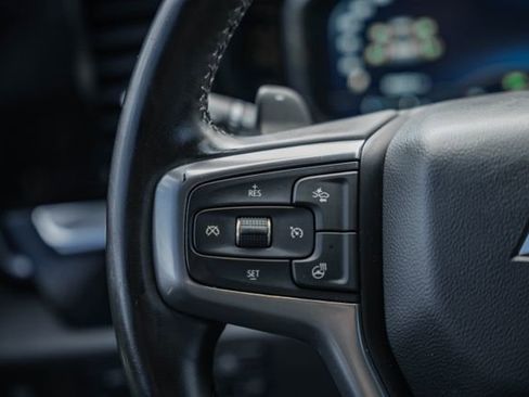 Used 2023 Chevrolet Silverado 1500 LT image 30