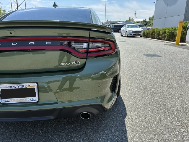 Used 2022 Dodge Charger SRT Hellcat RWD image 4
