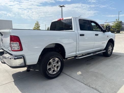 Used 2024 RAM 2500 Big Horn w/ Off Road Package AWD/4WD image 10