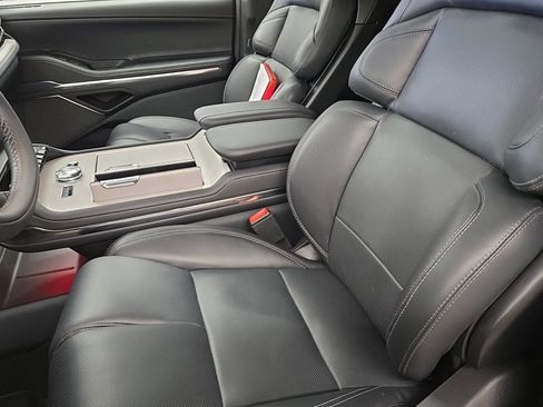 New 2025 Lincoln Navigator L Reserve w/ Jet Appearance Package image 6