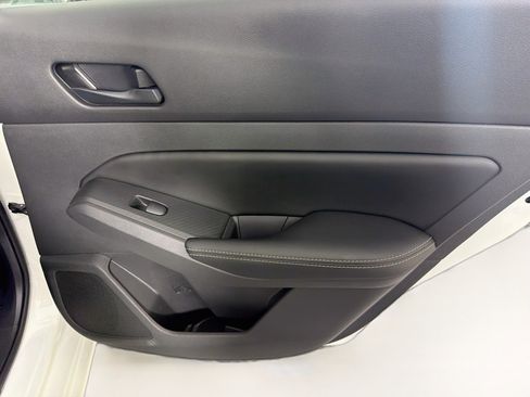 Used 2024 Nissan Altima 2.5 SV FWD image 27